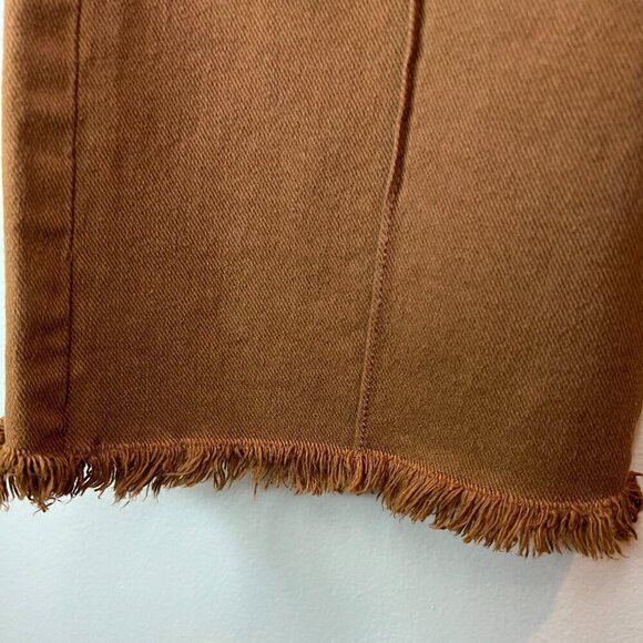 LOFT Pintucked Frayed High Rise Kick Crop Jeans in Cocoa Powder, Size 4 - Picture 8 of 14